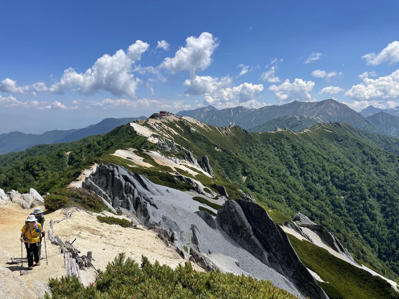 Amrita Nahar hiking the Mount Tsubakuro trail